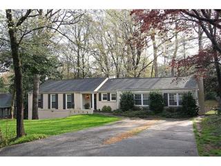 1851 Colland Dr, Atlanta, GA 30318-2603