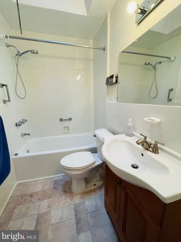 3439 Friendship St, Philadelphia PA 19149-1620 exterior