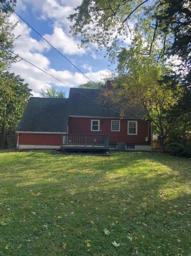 1011 Richmond St, Joliet, IL 60435-6878