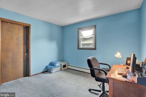 1013 Glasgow St, Pottstown PA 19464-6218 exterior