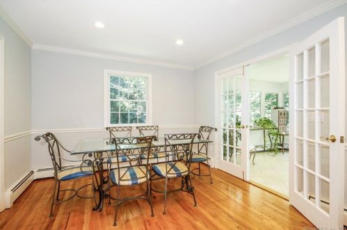 50 High Pt Rd, Westport CT 06880-3905 exterior