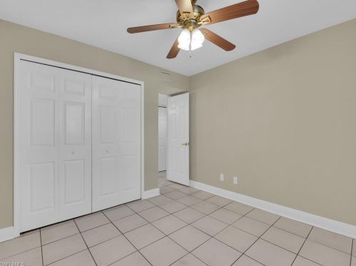 3391 Timberwood Cir, Naples FL 34105-5610 exterior