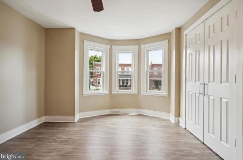 2817 10 St, Chester PA 19013-1604 exterior