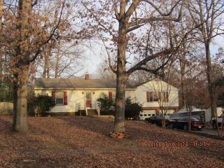 11700 Chester Rd, Chester VA  23831-1709 exterior