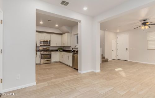 3140 Mingus Dr, Chandler AZ 85249-2052 exterior