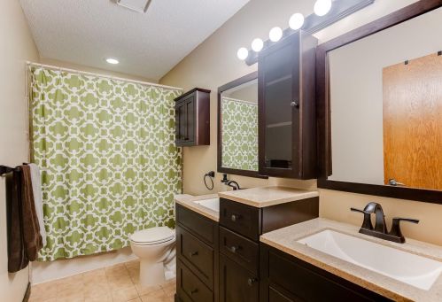 2698 Greystone, Saint Paul MN 55128-3919 exterior