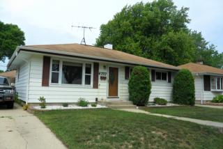 6757 18th St, Milwaukee, WI 53221-5212