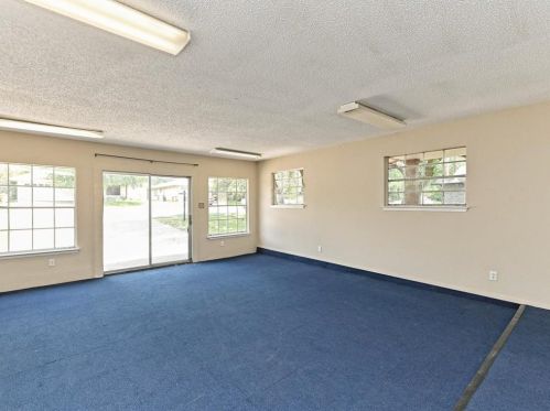 8903 Curlew Dr, Austin TX 78748-5129 exterior