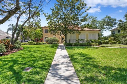 4912 Andros Dr, Tampa FL 33629-4802 exterior