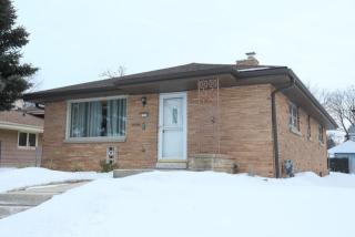 9703 Grantosa Dr, Milwaukee, WI 53222-1406