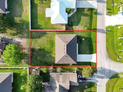 1850 Gemini Ln, Fort Pierce FL  34984-4416 exterior