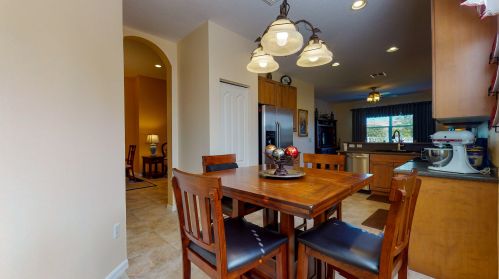 10051 Chadwick Dr, Fort Pierce FL 34987-2418 exterior