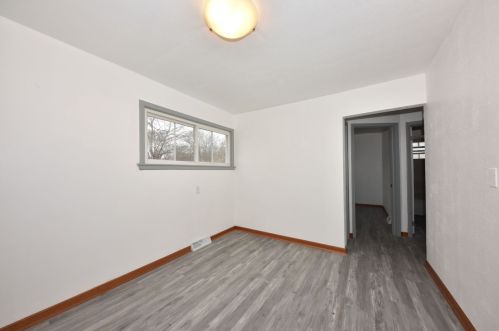 4649 20th St, Milwaukee WI  53221-2807 exterior