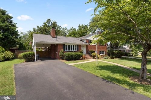 1408 Mayflower Dr, Mc Lean VA  22101-5612 exterior