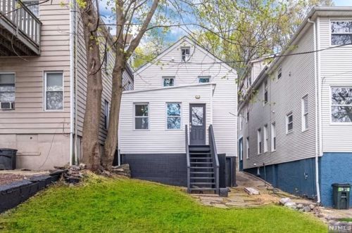 166 Ridgewood Rd, South Orange NJ 07079-1622 exterior