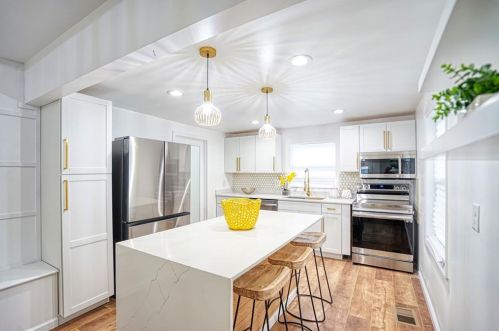 344 Camfield Ct, Atlanta GA exterior