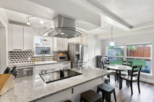 2517 Briarcliff Dr, Irving TX 75062-3213 exterior