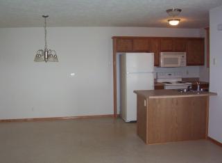 2465 Deerfield St, Springfield MO  65807-6990 exterior