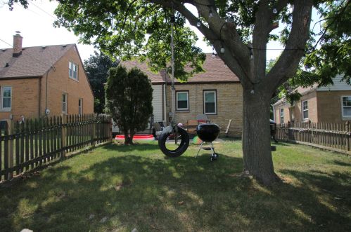 2860 47, Milwaukee WI 53210-1753 exterior