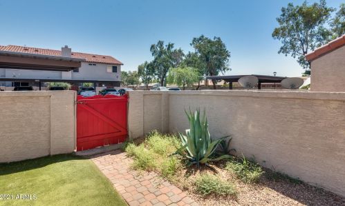 1961 Hartford St, Chandler AZ  85225-7082 exterior