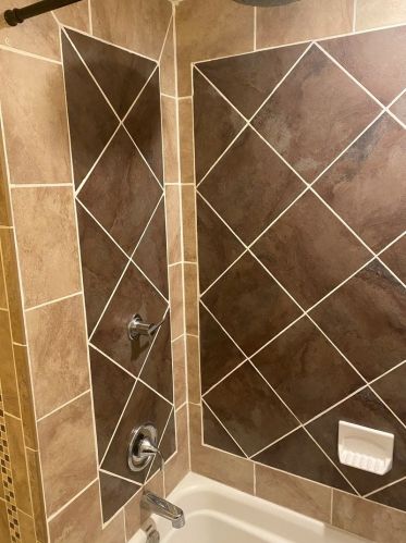 1728 Monticello Ave, Chicago IL 60618-6614 exterior