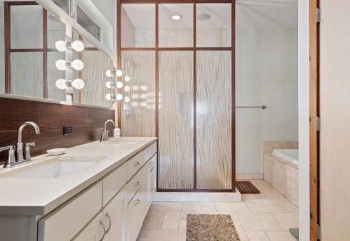 2106 14 St, Austin TX 78702-1304 exterior