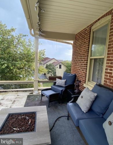 2008 Marietta Ave, Lancaster PA 17603-2354 exterior