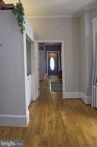 4830 Cedar Ave, Philadelphia PA 19143-2034 exterior