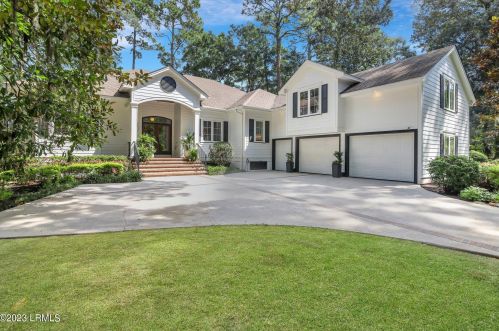 61 Manchester Ct, Bluffton SC 29910-7455 exterior