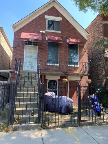 2815 Hamlin Ave, Chicago IL 60623-4517 exterior