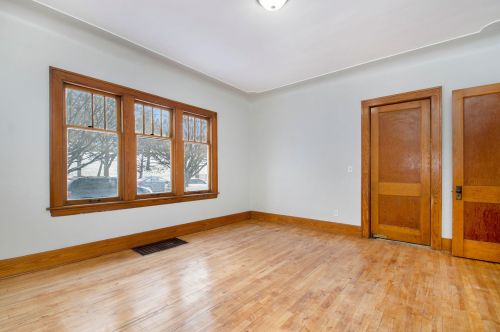 901 2, Grand Rapids MI 49504-5166 exterior