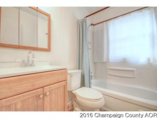 1615 Mattis Ave, Champaign IL  61821-1812 exterior