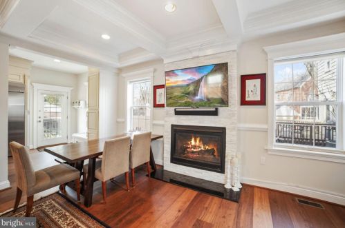 5536 30 Pl, Washington DC 20015-1209 exterior