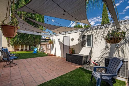 10784 Esmeraldas Dr, San Diego CA  92124-2010 exterior