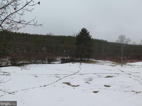 14596 Trough Crk Vly Pike, Huntingdon PA 16652-3519 exterior