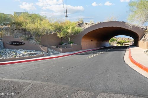 10401 Central Ave, Phoenix AZ 85020-1053 exterior