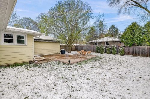 4510 Odana Rd, Madison WI  53711-1445 exterior