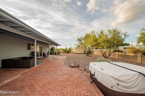 7780 La Canada Dr, Tucson AZ  85704-2003 exterior