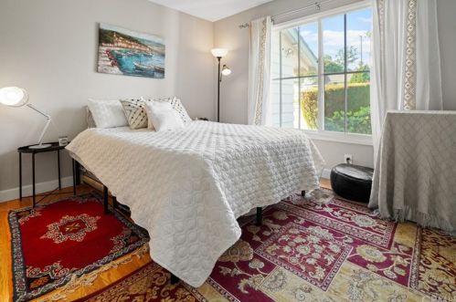 608 Dorothy Ln, Fullerton CA 92831-2704 exterior