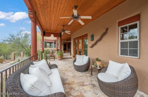 6421 Paseo Otono, Tucson AZ  85750-1208 exterior