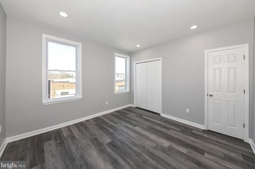 18 Durham St, Philadelphia PA 19119-1820 exterior