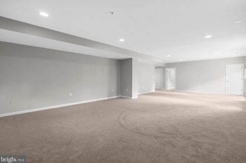 13221 Moonlight Trail Ct, Silver Spring MD 20906-6703 exterior