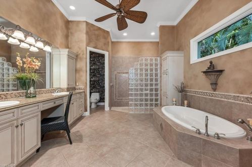 15392 Milan Ln, Naples FL exterior