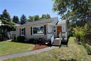 825 94th St, Seattle WA  98115-2824 exterior