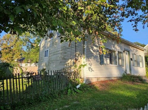 96 Franklin St, Killingly CT 06239-3507 exterior