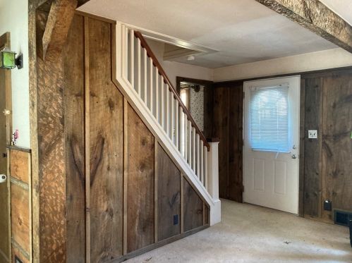 87 Balfour Dr, Springfield MA 01118-1137 exterior