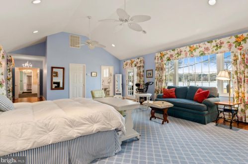 23704 Mount Pleasant Landing Cir, Saint Michaels MD 21663-2516 exterior