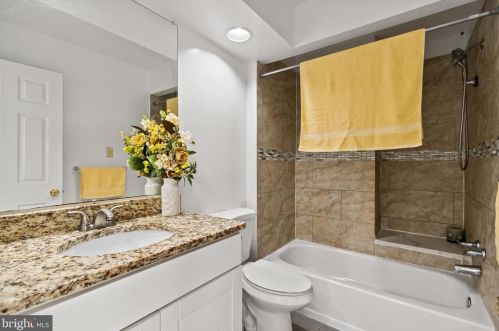 13640 Cedar Creek Ln, Silver Spring MD 20904-5332 exterior