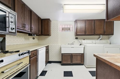 4731 Octavia Ave, Chicago IL 60706-4608 exterior