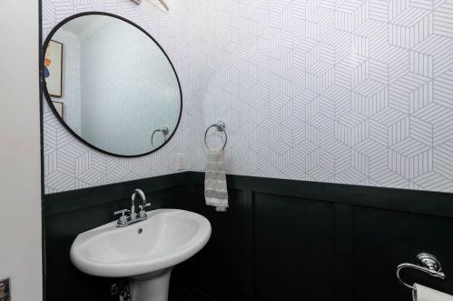 2112 Sidney St, Saint Louis MO 63104-2834 exterior